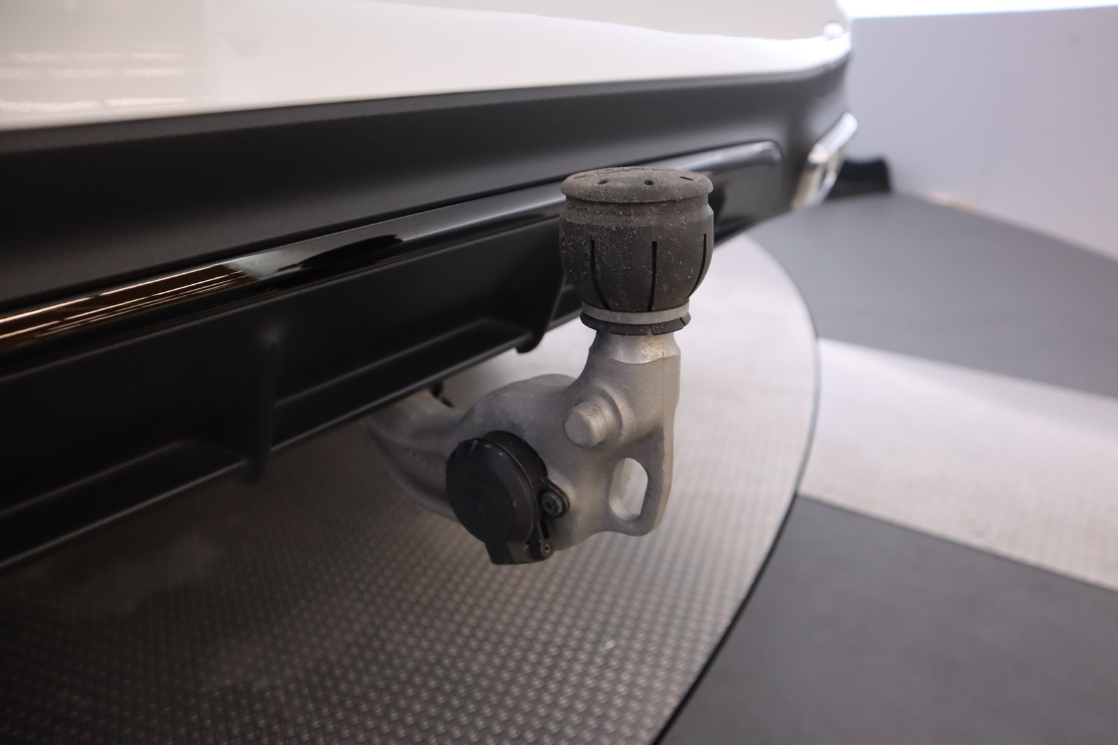 MERCEDES-BENZ E 2024