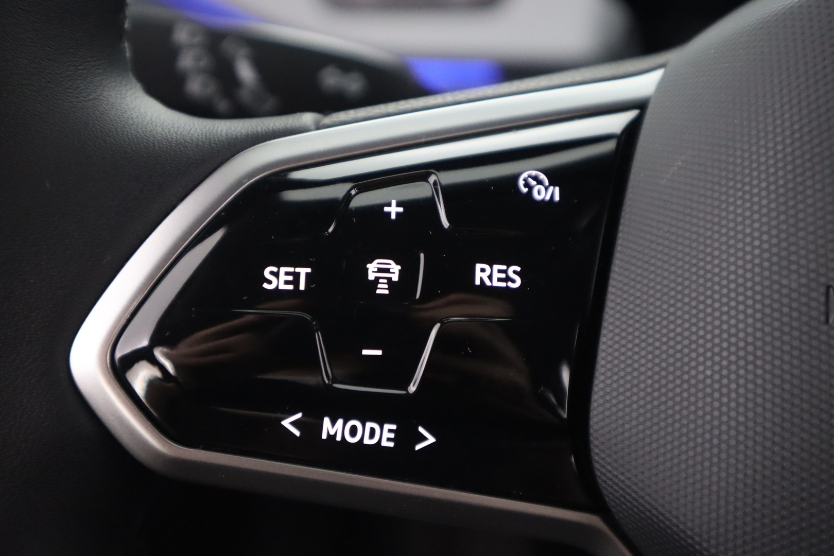 VOLKSWAGEN ID.3 2024