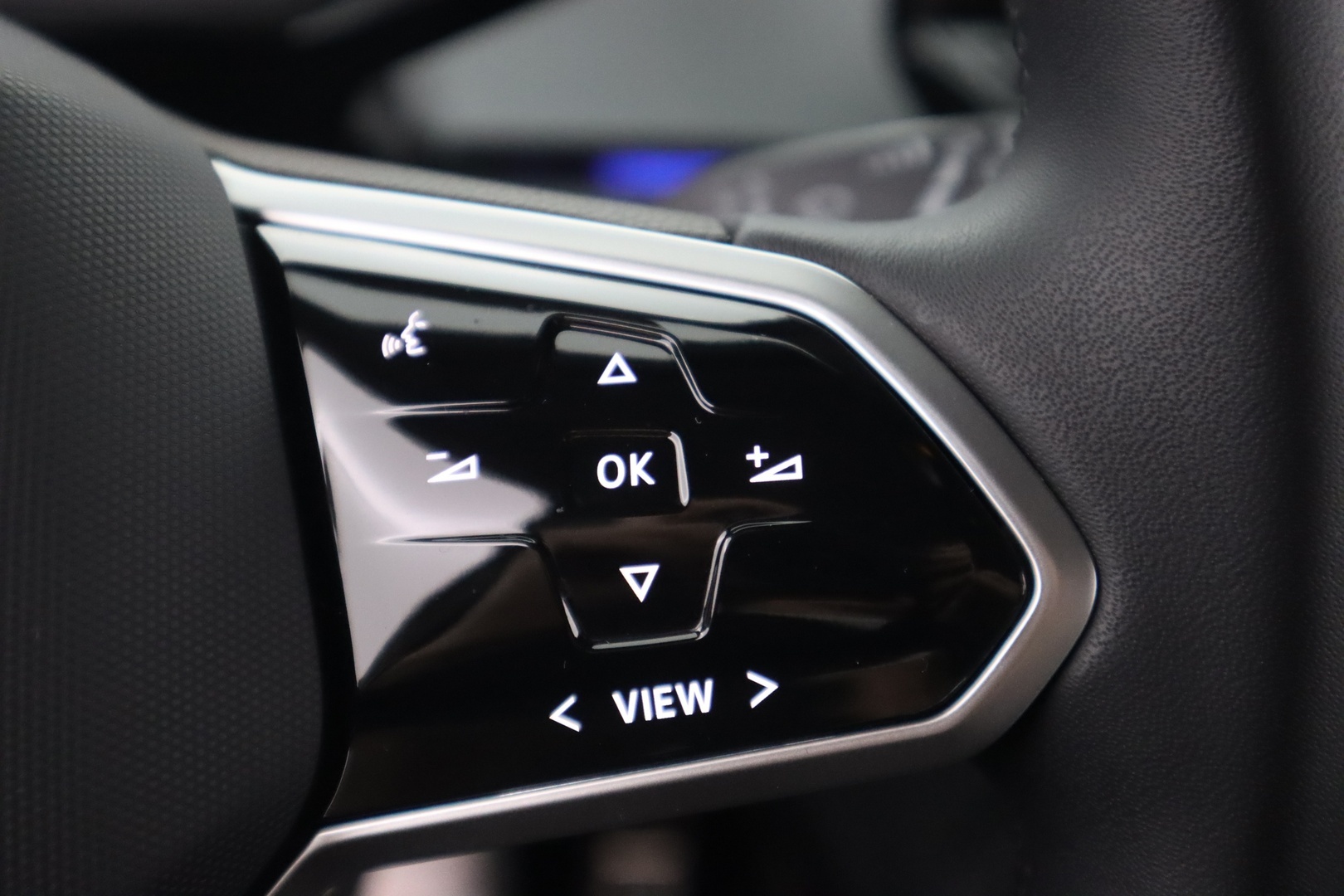 VOLKSWAGEN ID.3 2024