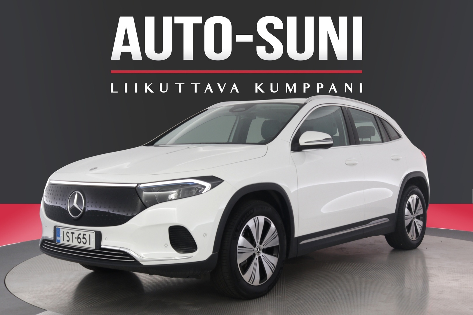 MERCEDES-BENZ EQA 2024