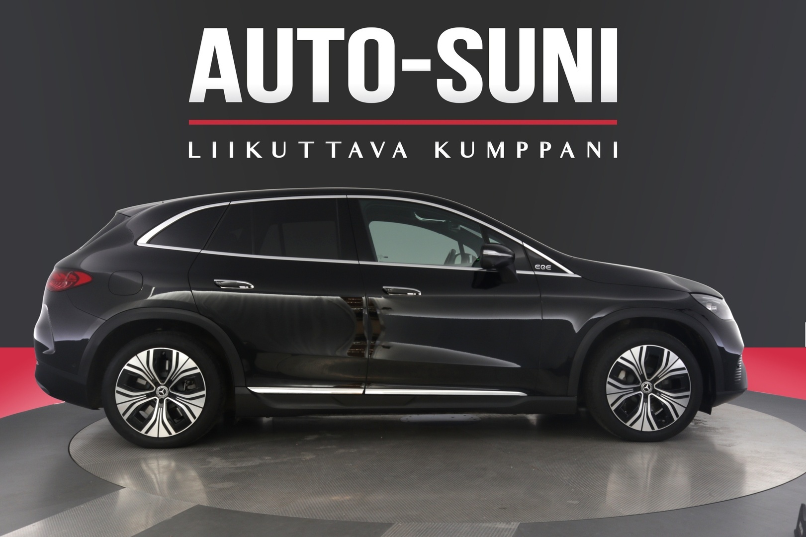 MERCEDES-BENZ EQE SUV 2024