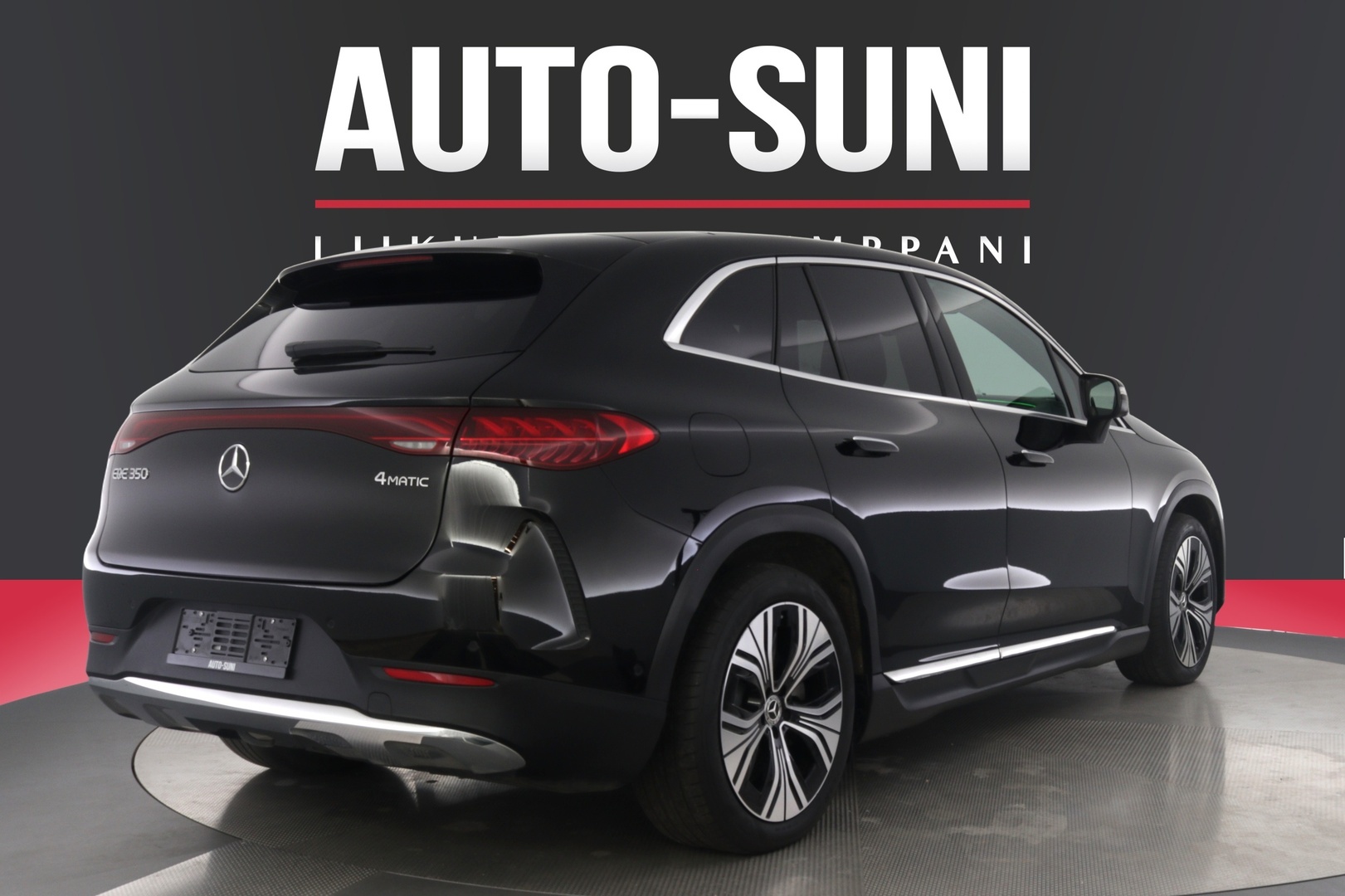 MERCEDES-BENZ EQE SUV 2024