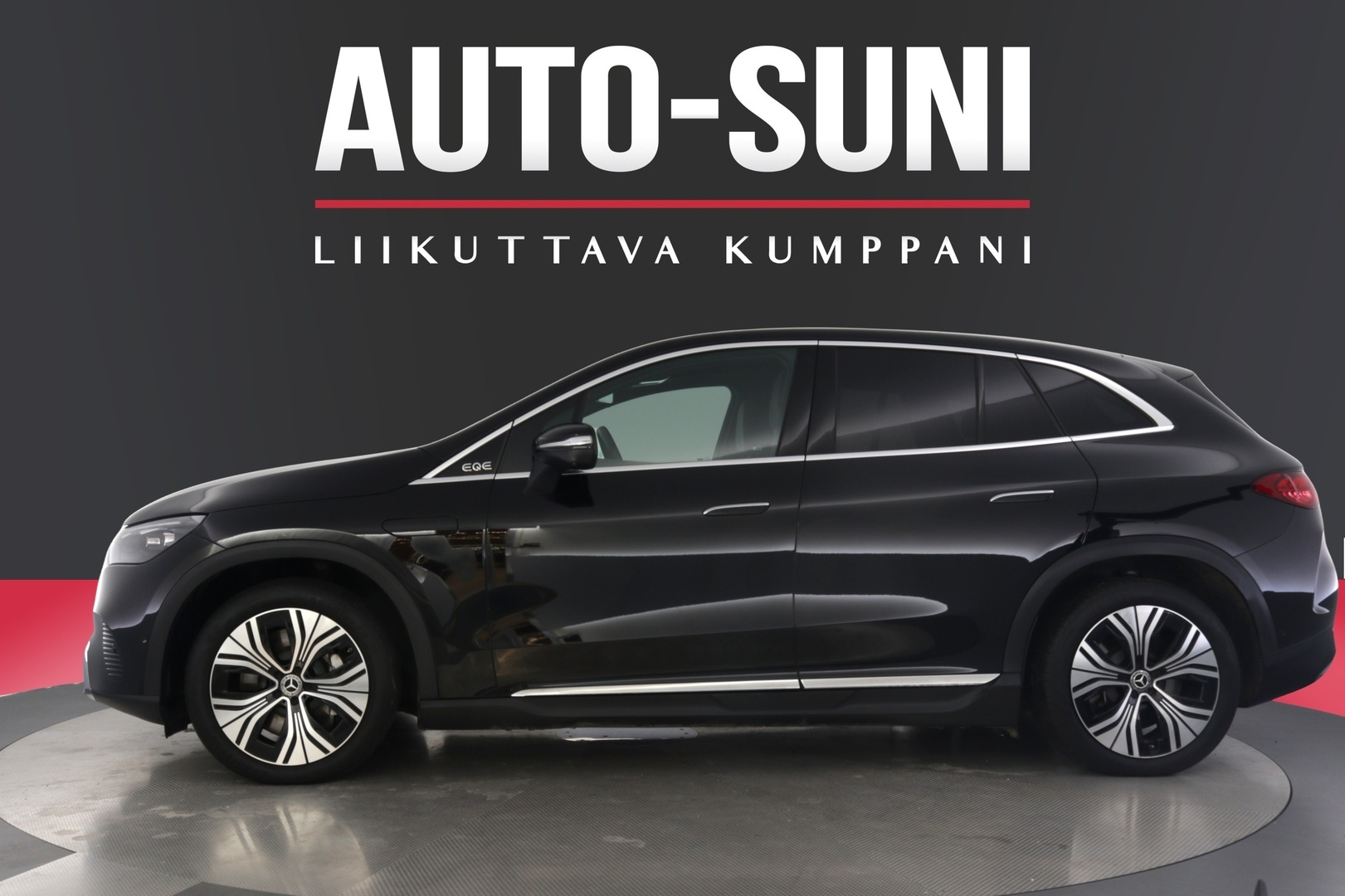 MERCEDES-BENZ EQE SUV 2024