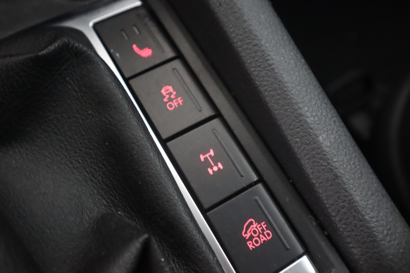 VOLKSWAGEN Amarok 2011