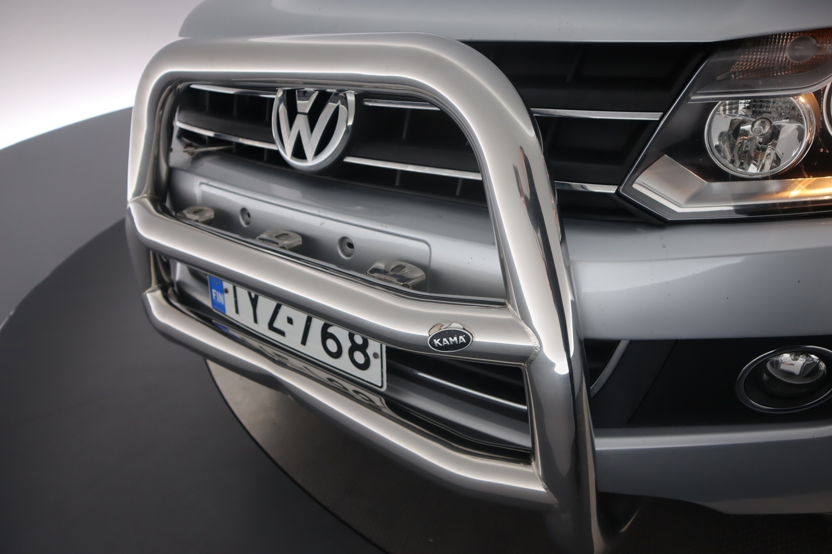 VOLKSWAGEN Amarok 2011