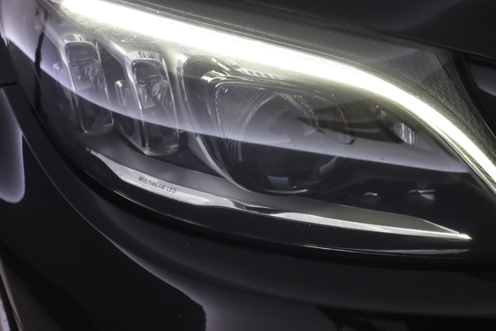 MERCEDES-BENZ C 2021