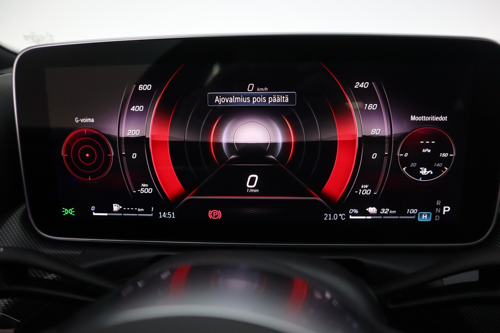 MERCEDES-BENZ C 2026