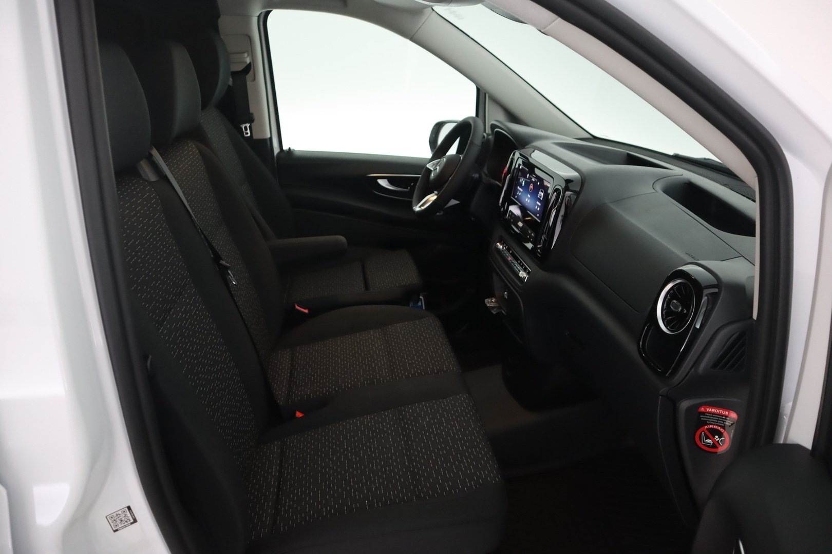 MERCEDES-BENZ Vito 2025