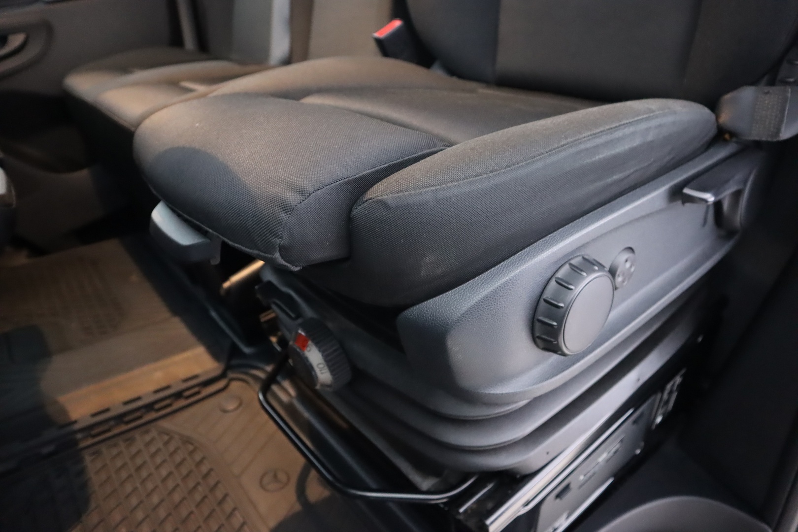 MERCEDES-BENZ Sprinter 2020