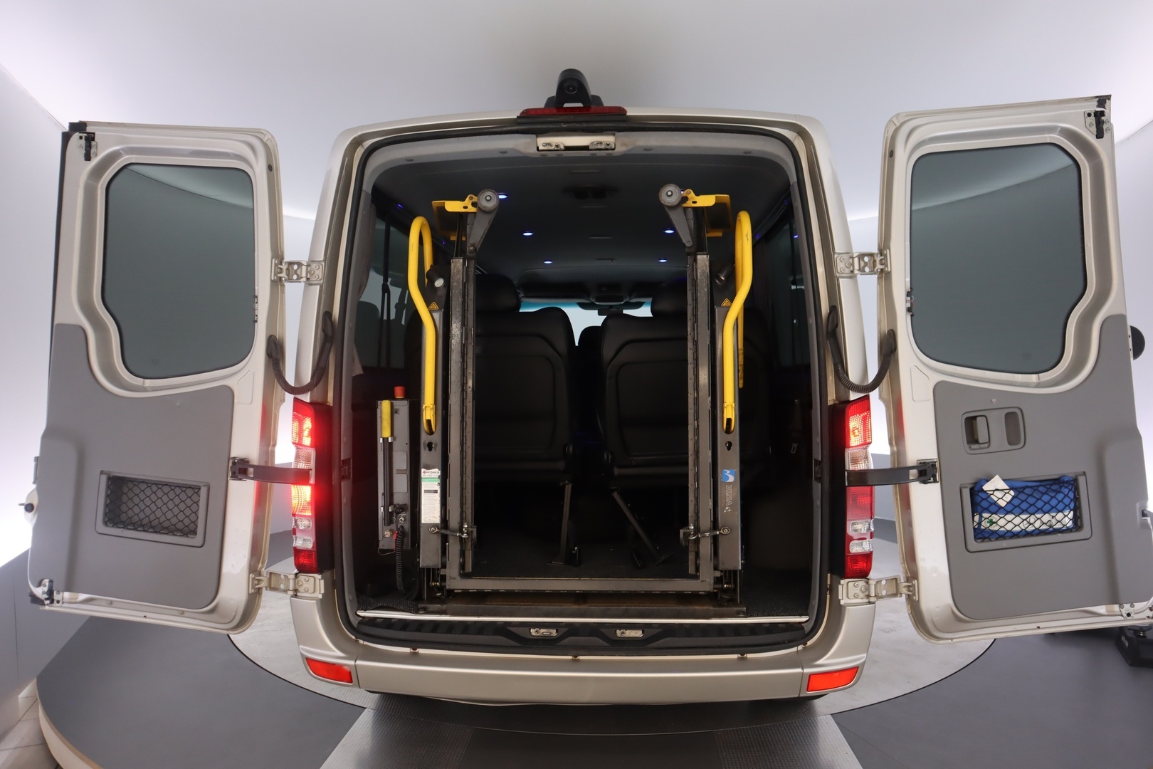 MERCEDES-BENZ Sprinter 2016