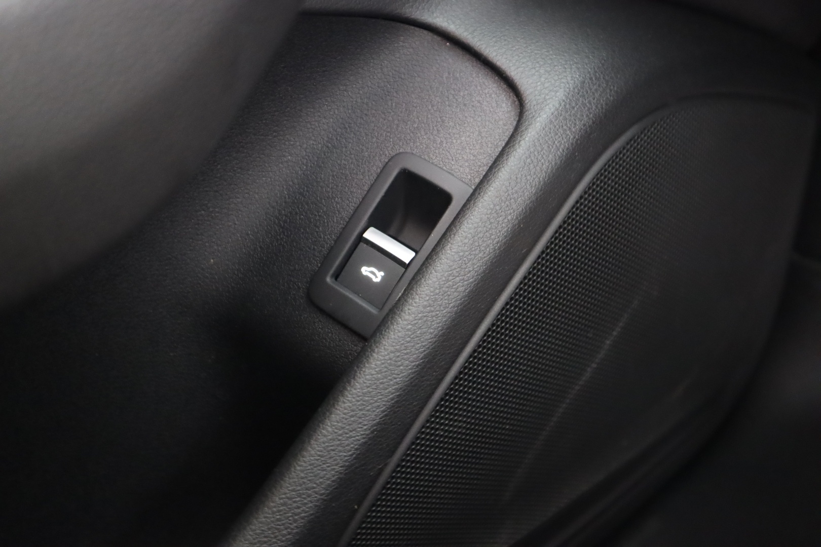 AUDI A4 2017