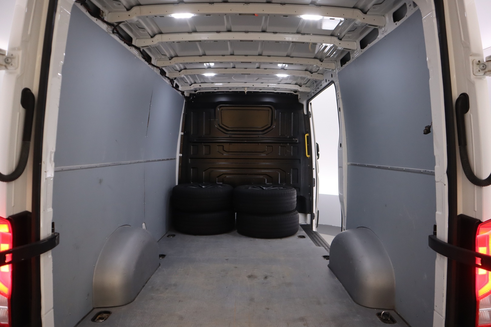 VOLKSWAGEN Crafter 2021