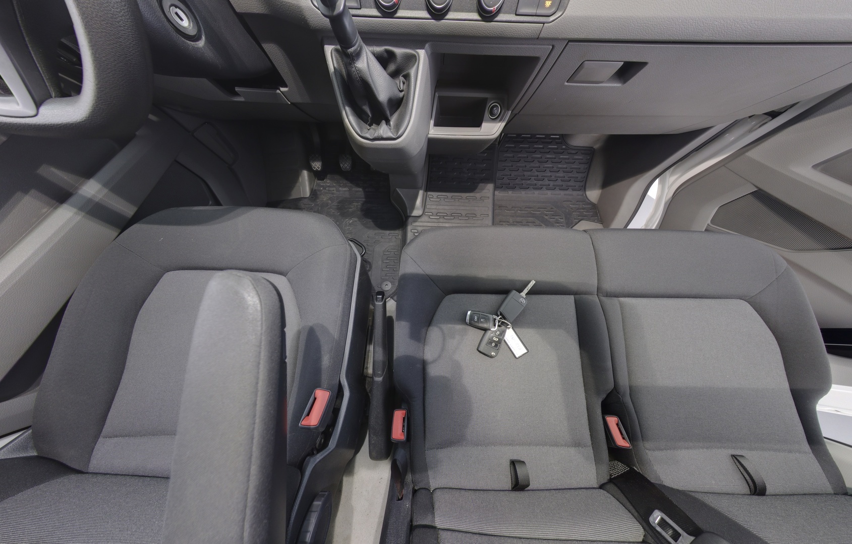 VOLKSWAGEN Crafter 2021