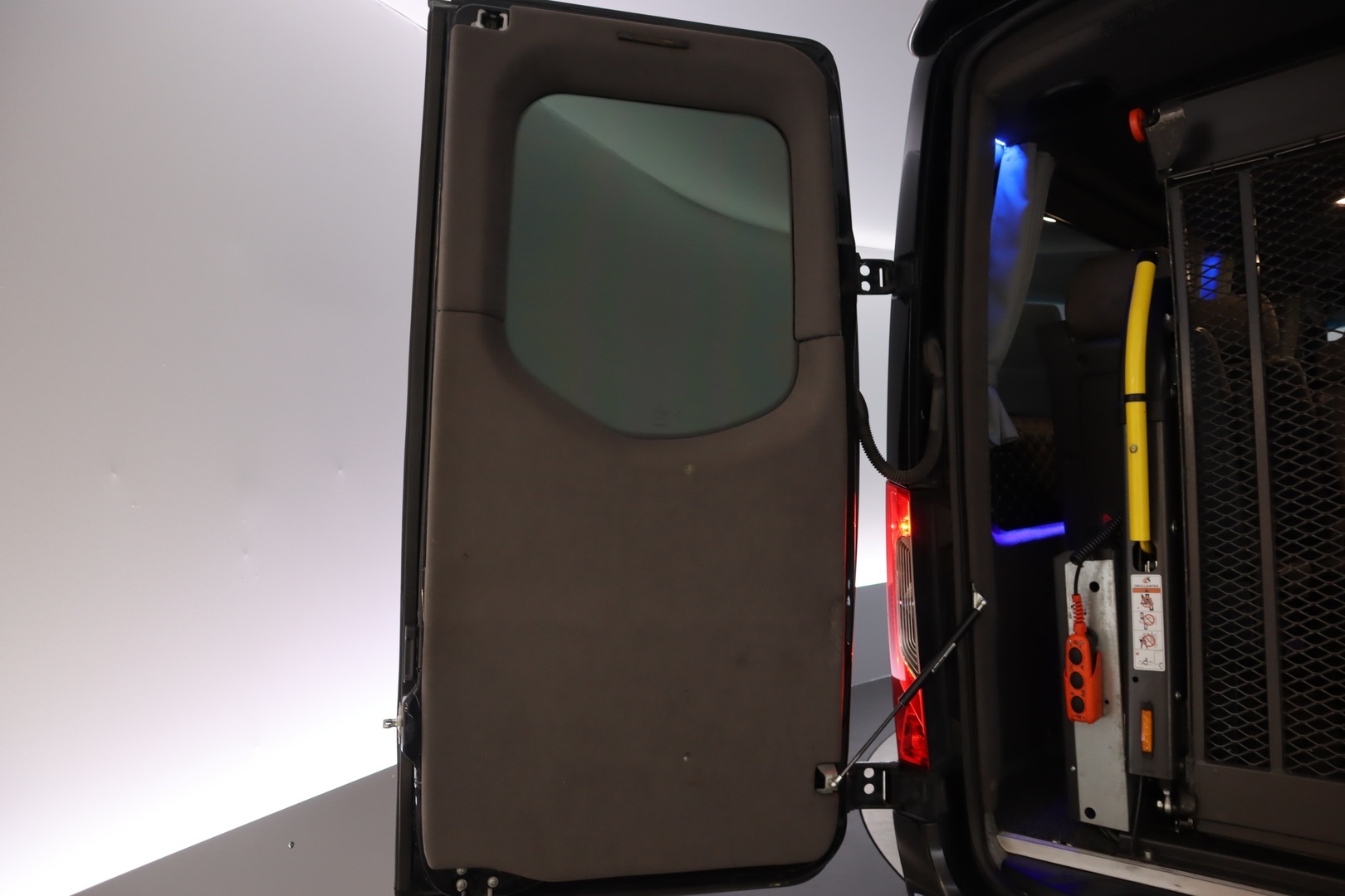 MERCEDES-BENZ Sprinter 2021