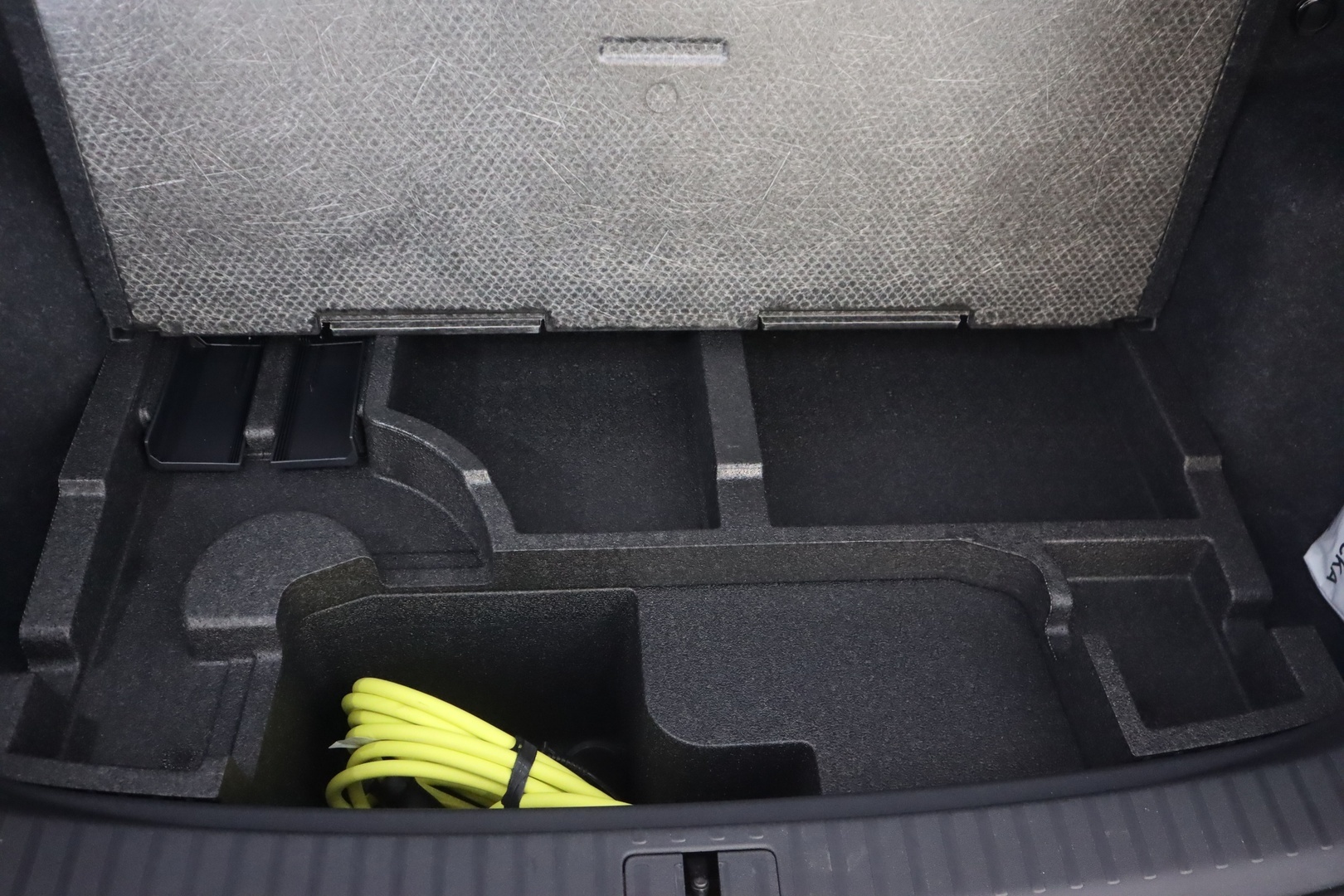 MERCEDES-BENZ EQS 2022