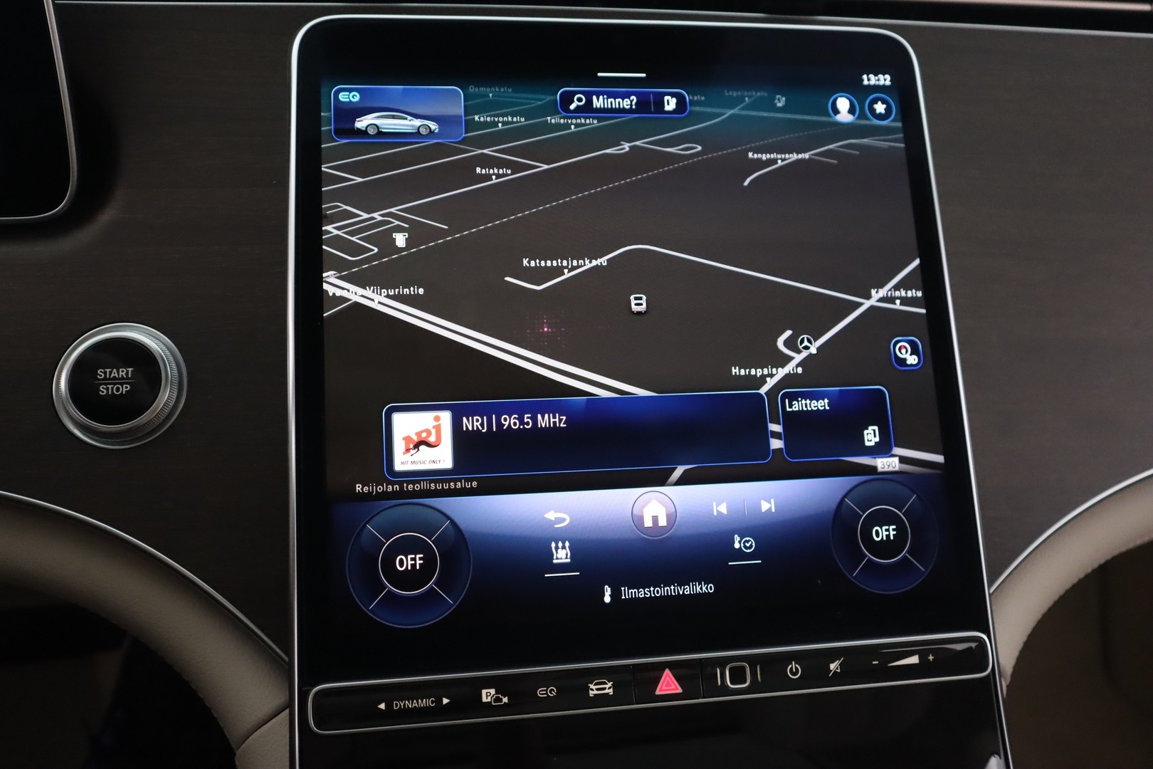 MERCEDES-BENZ EQS 2022