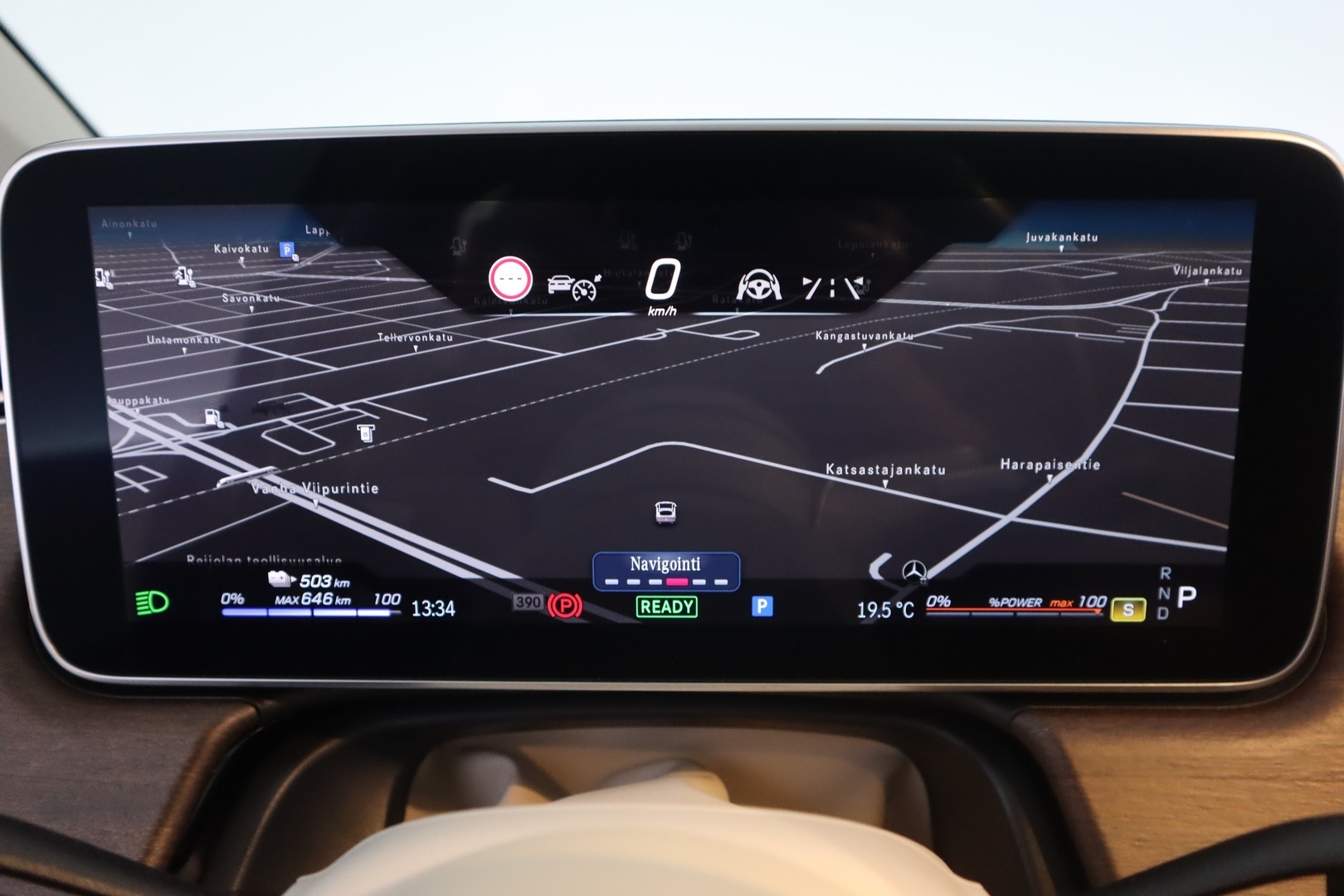 MERCEDES-BENZ EQS 2022