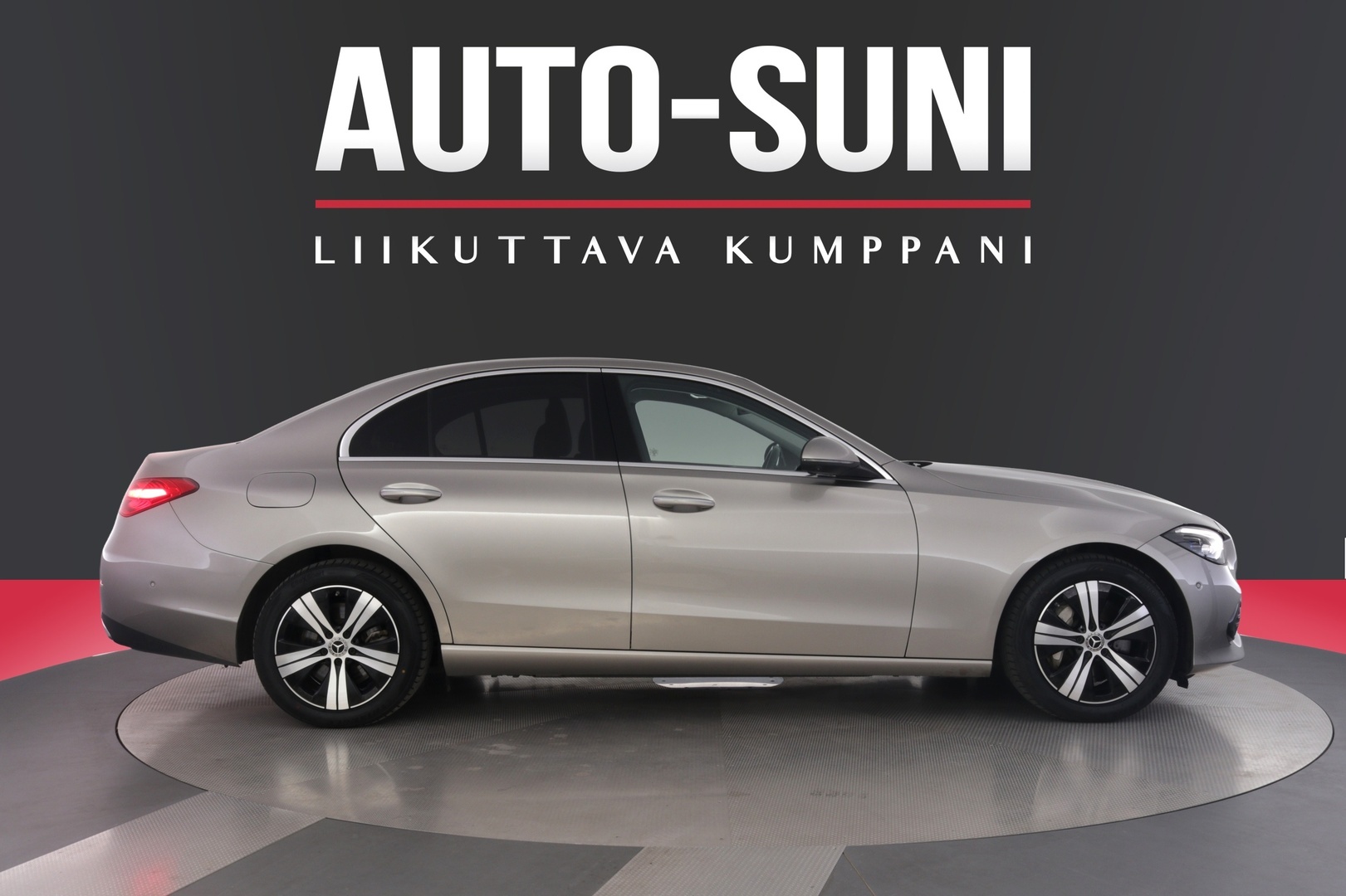 MERCEDES-BENZ C 2023