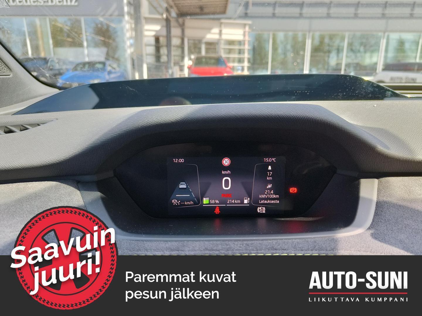 SKODA Enyaq 2023