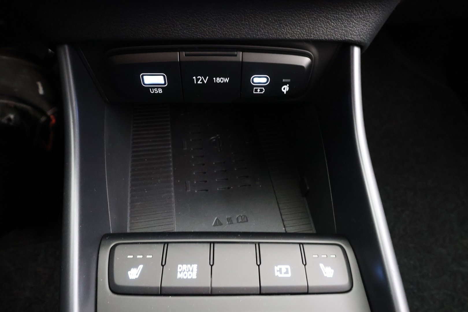 HYUNDAI i20 Hatchback 2026