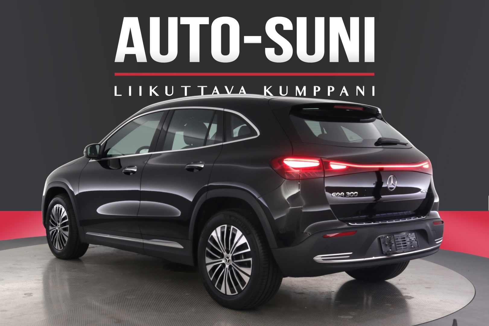 MERCEDES-BENZ EQA 2026