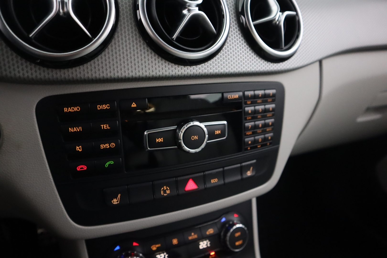 MERCEDES-BENZ B 2014