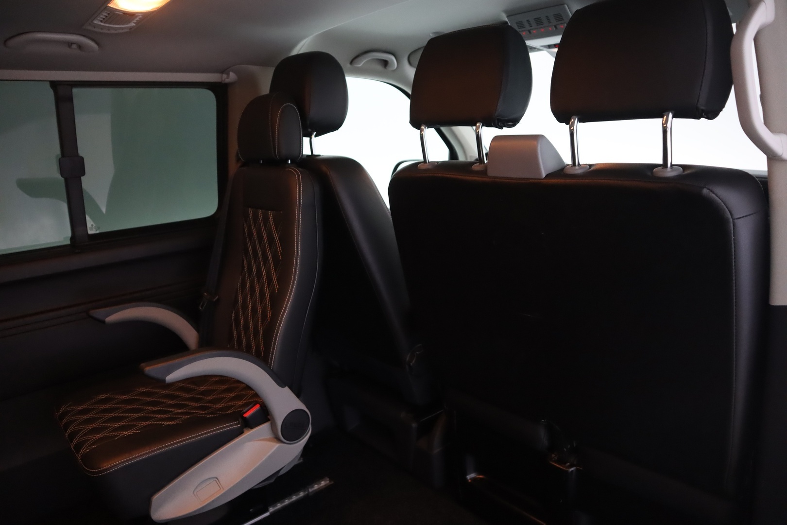 VOLKSWAGEN Caravelle 2018