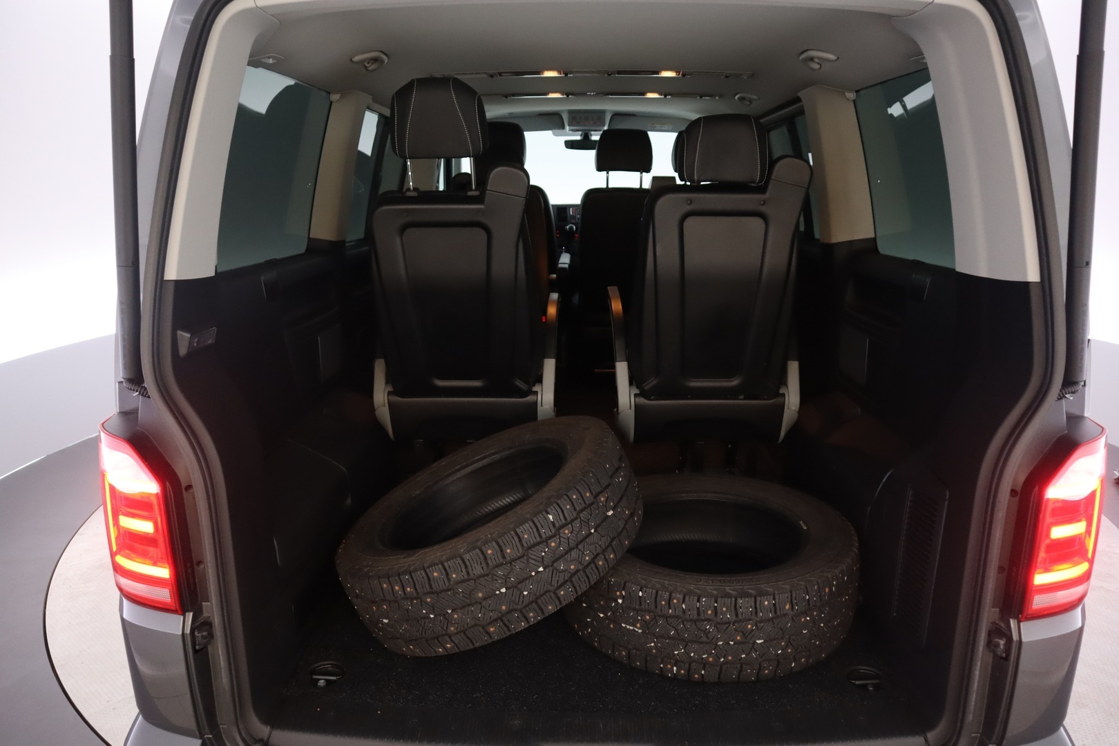 VOLKSWAGEN Caravelle 2018