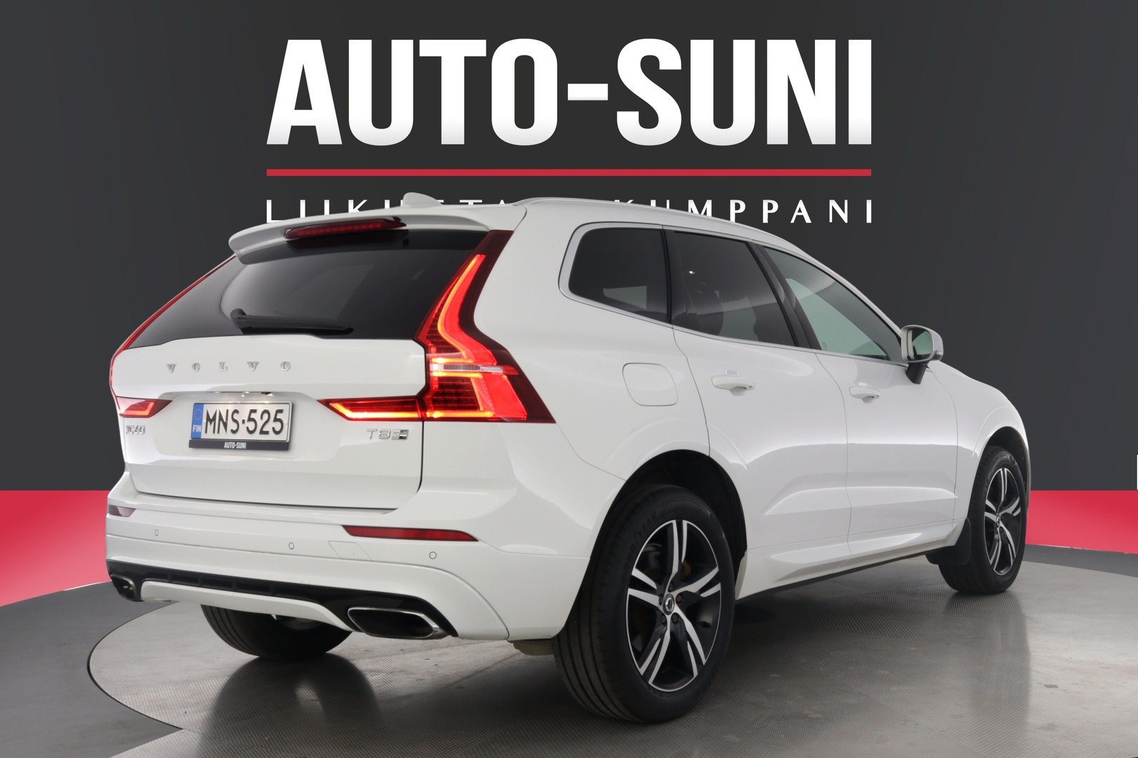 VOLVO XC60 2018