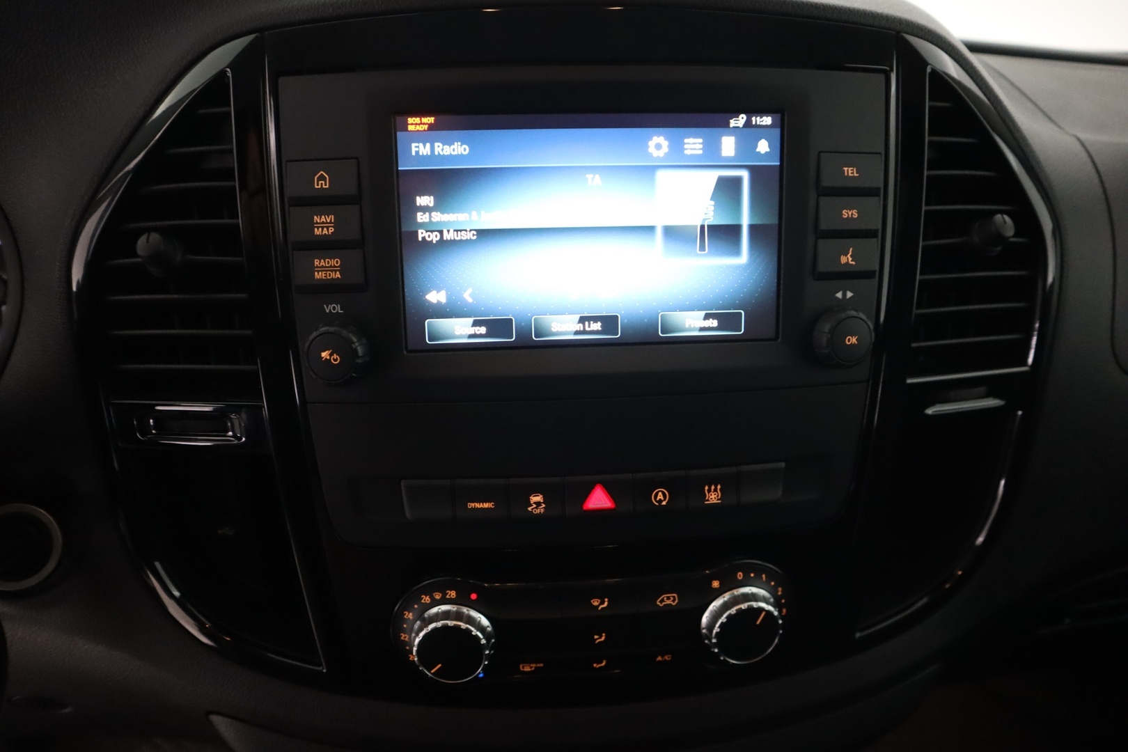 MERCEDES-BENZ Vito 2023