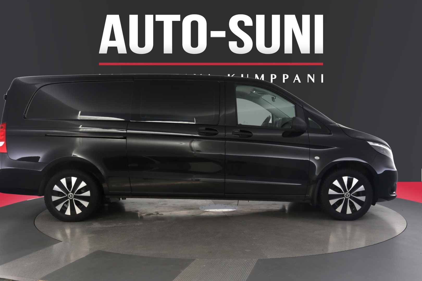 MERCEDES-BENZ Vito 2023