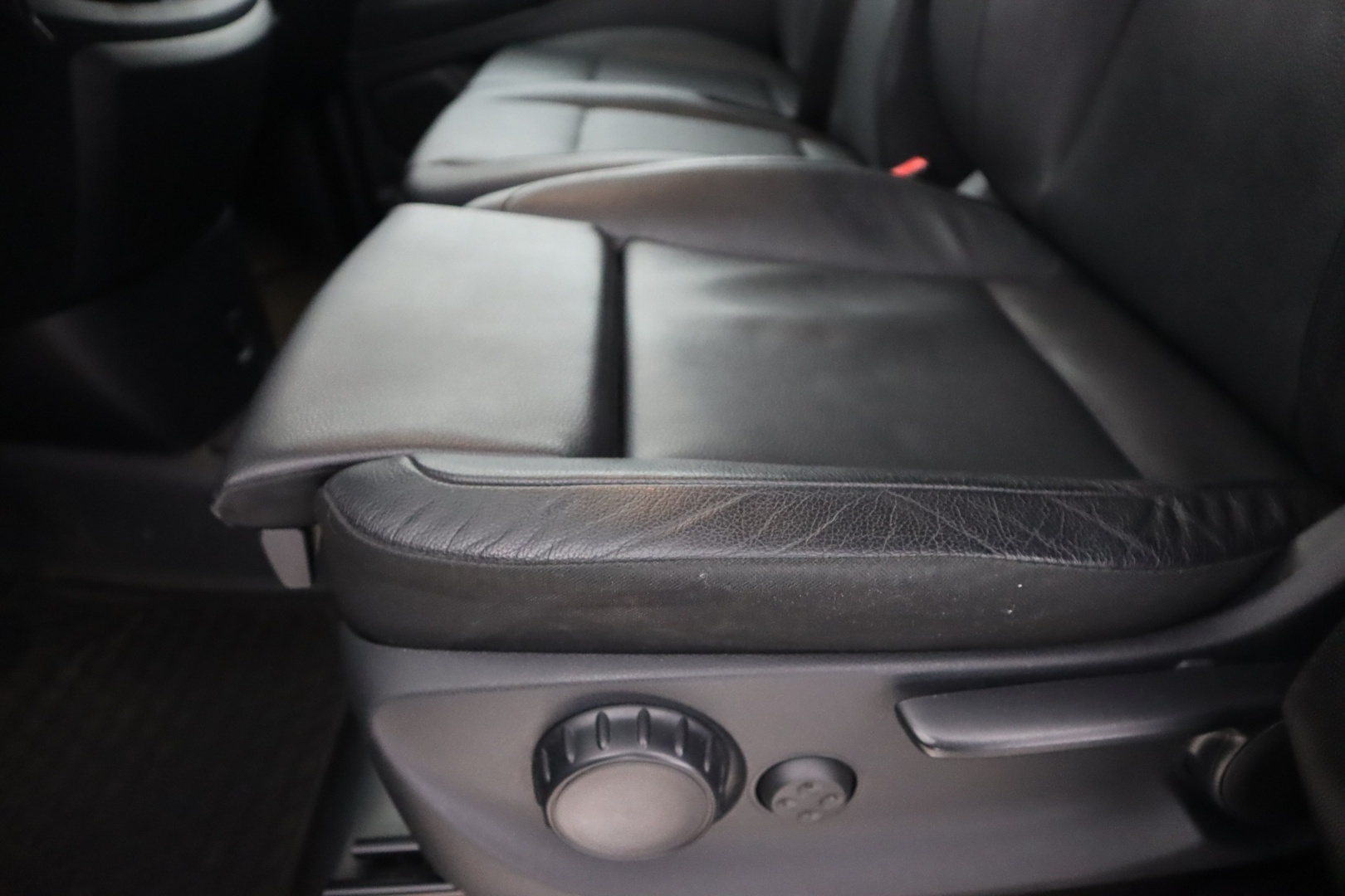 MERCEDES-BENZ Vito 2023