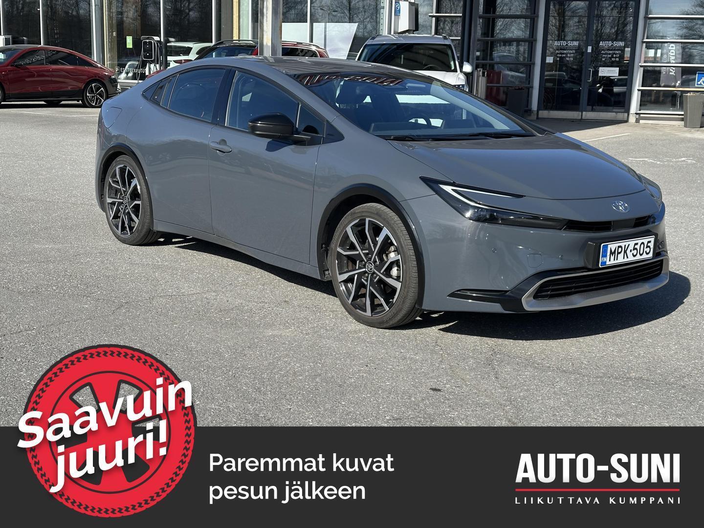 TOYOTA Prius Plug-in 2023