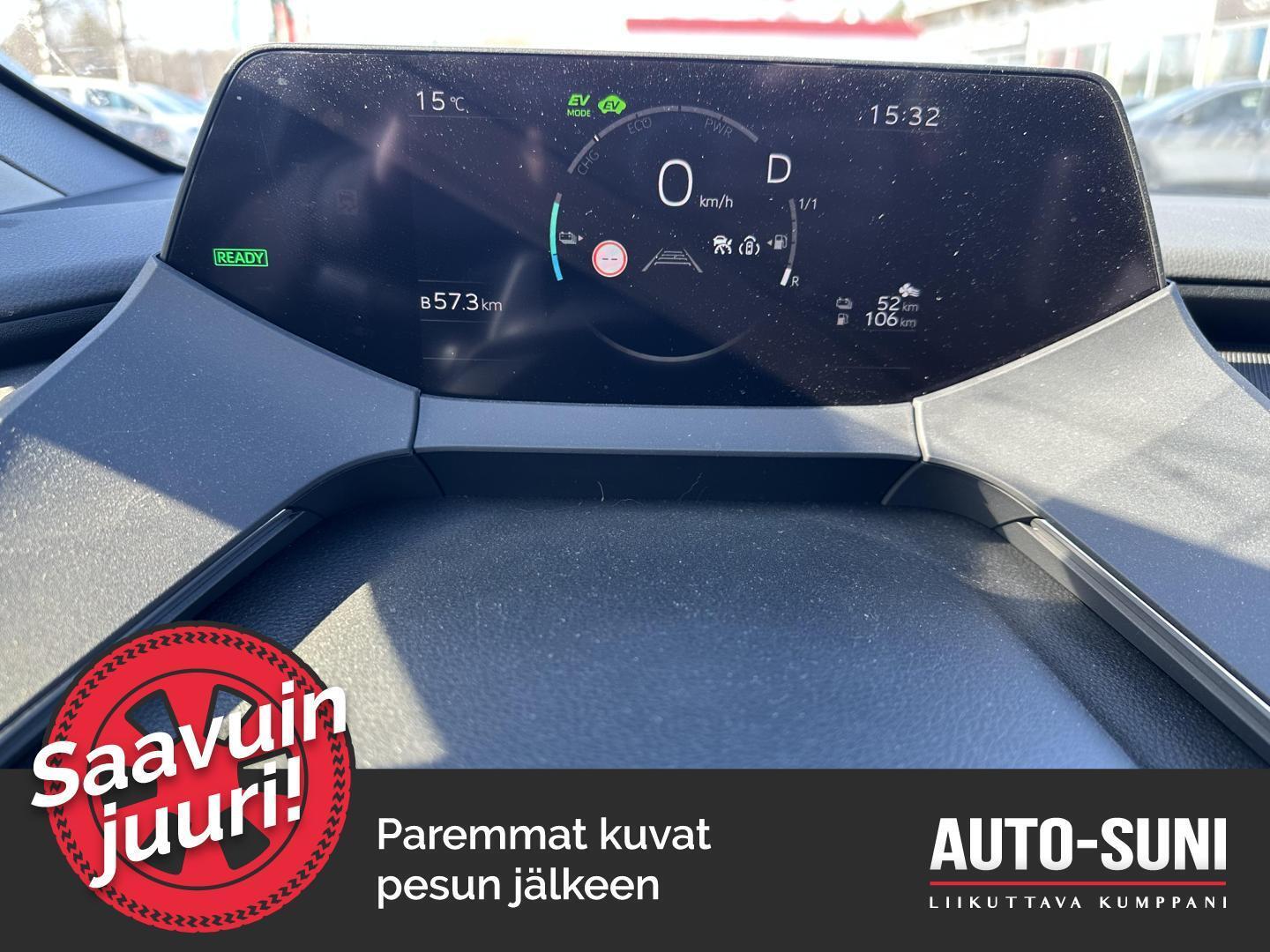 TOYOTA Prius Plug-in 2023