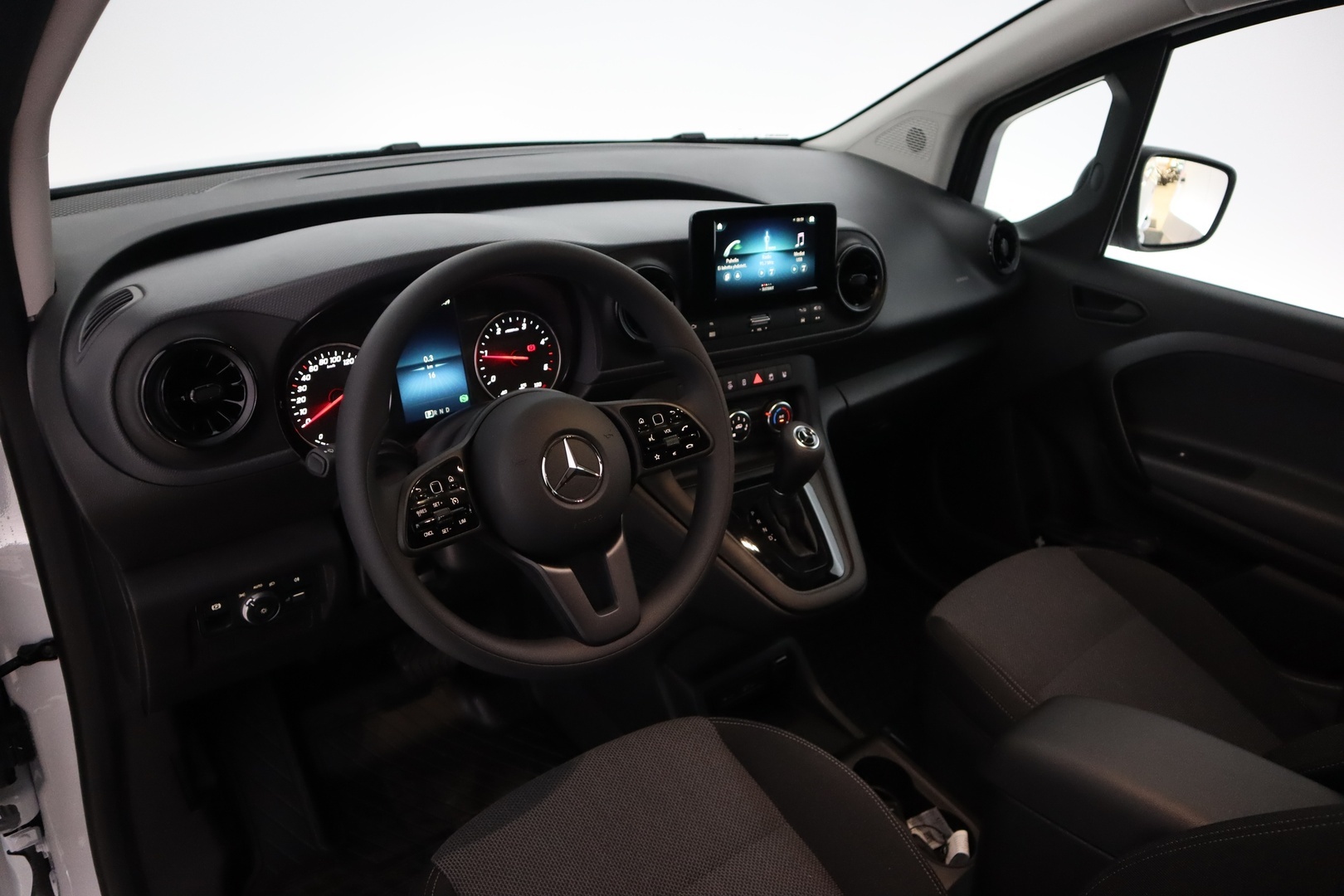 MERCEDES-BENZ Citan 2024