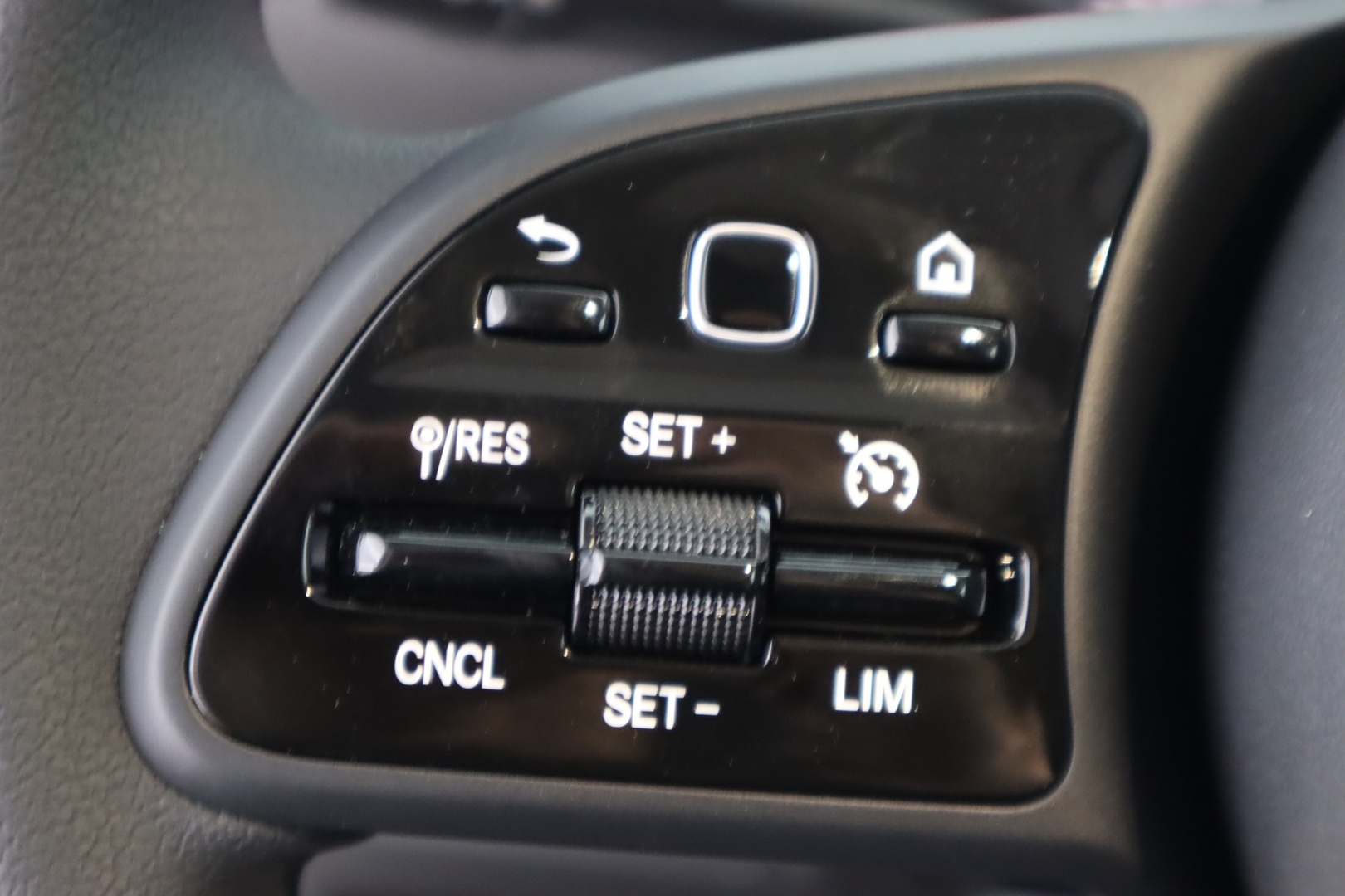 MERCEDES-BENZ Citan 2024