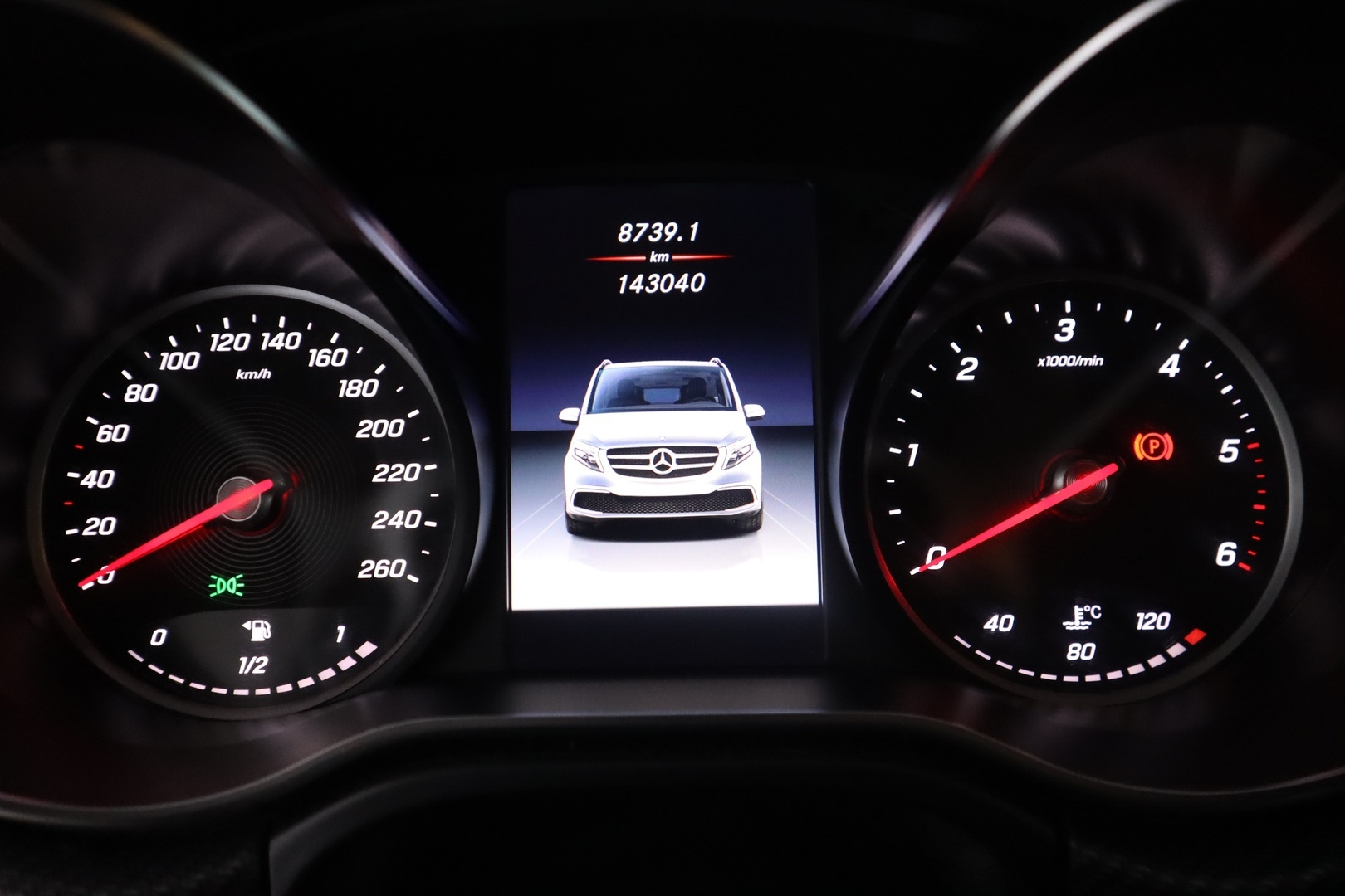 MERCEDES-BENZ V 2020