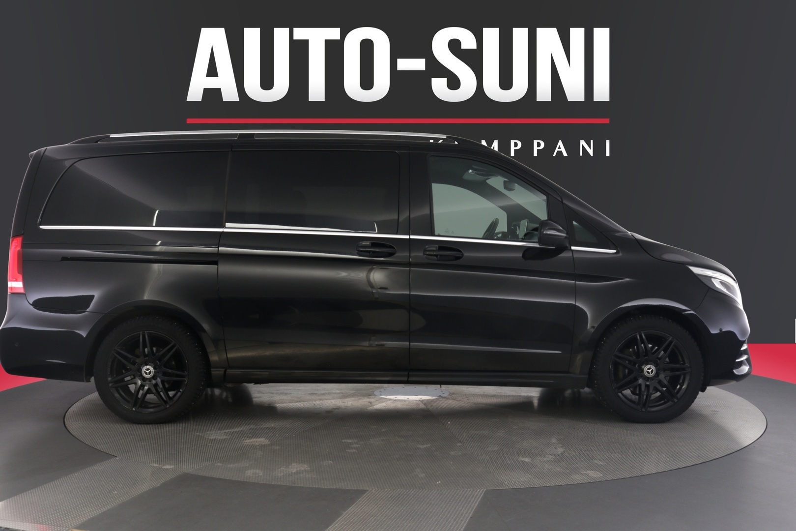 MERCEDES-BENZ V 2020