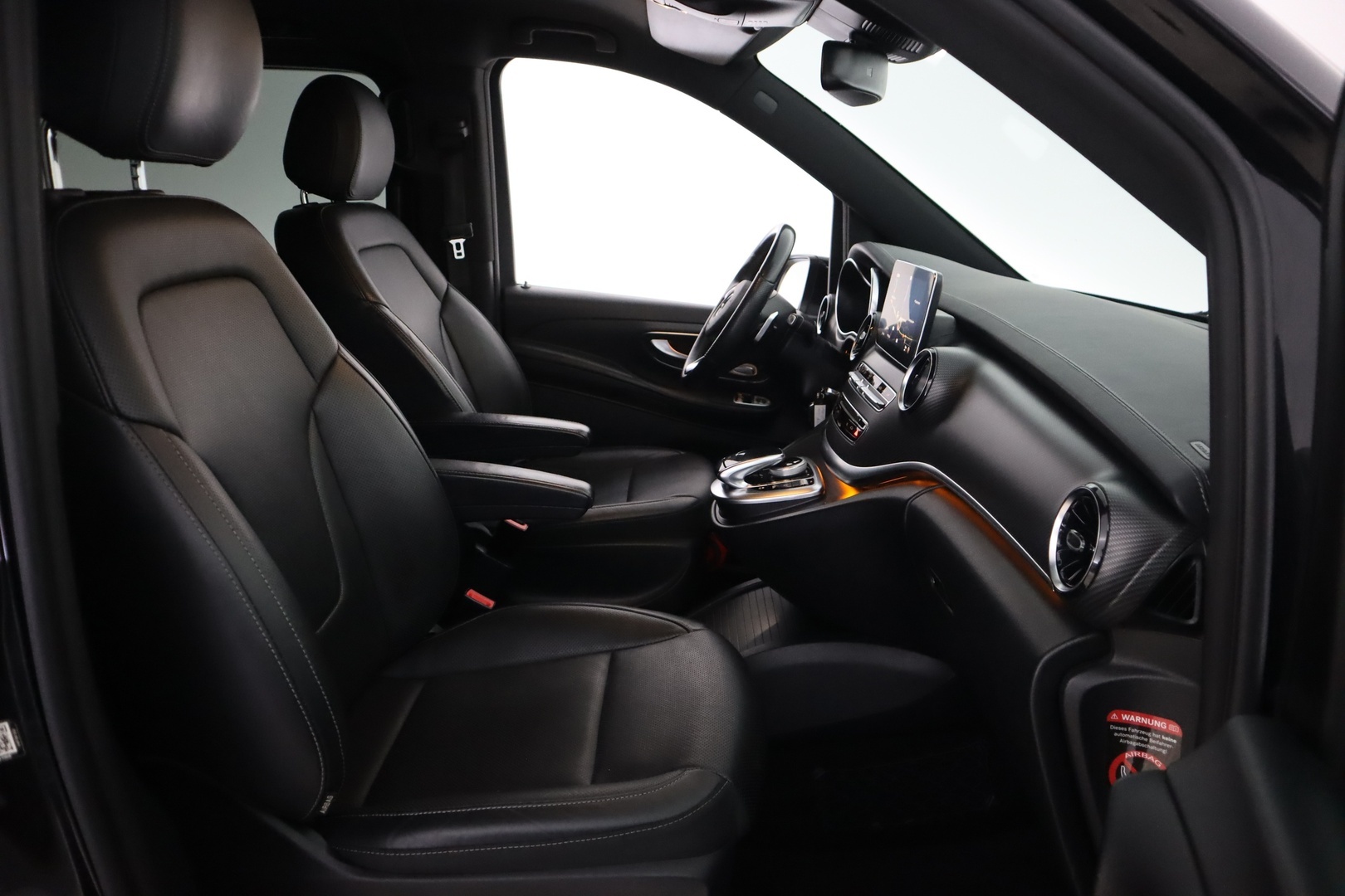 MERCEDES-BENZ V 2020