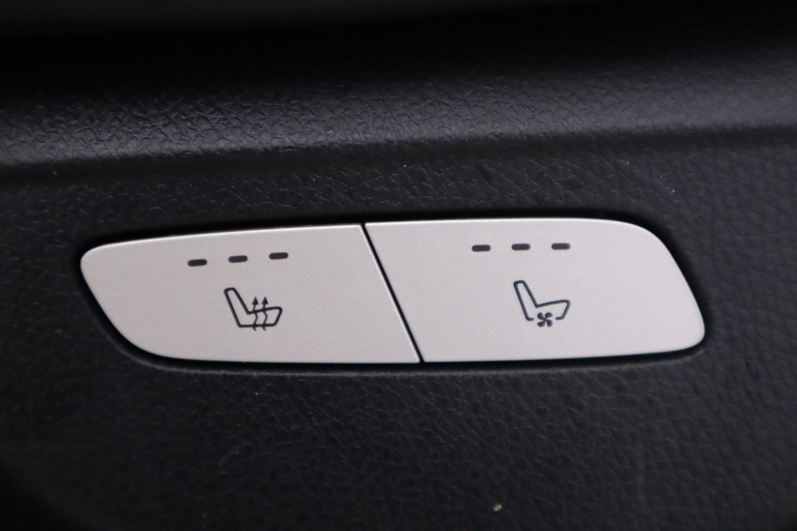 MERCEDES-BENZ V 2020