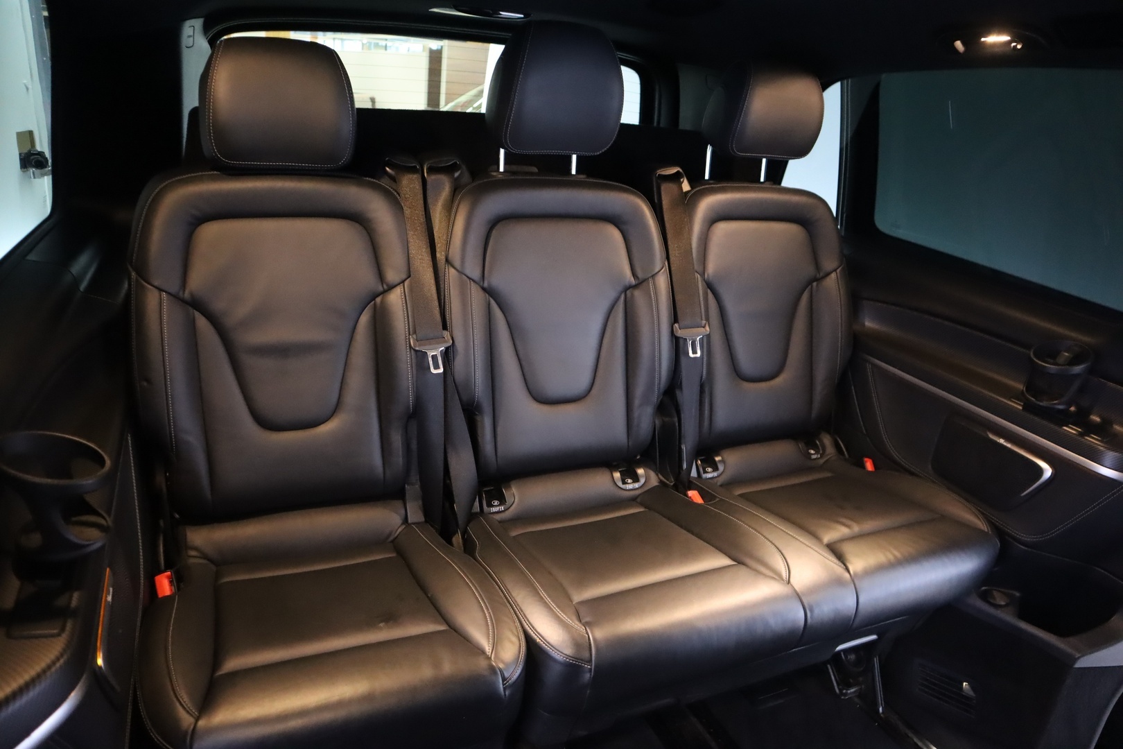 MERCEDES-BENZ V 2020