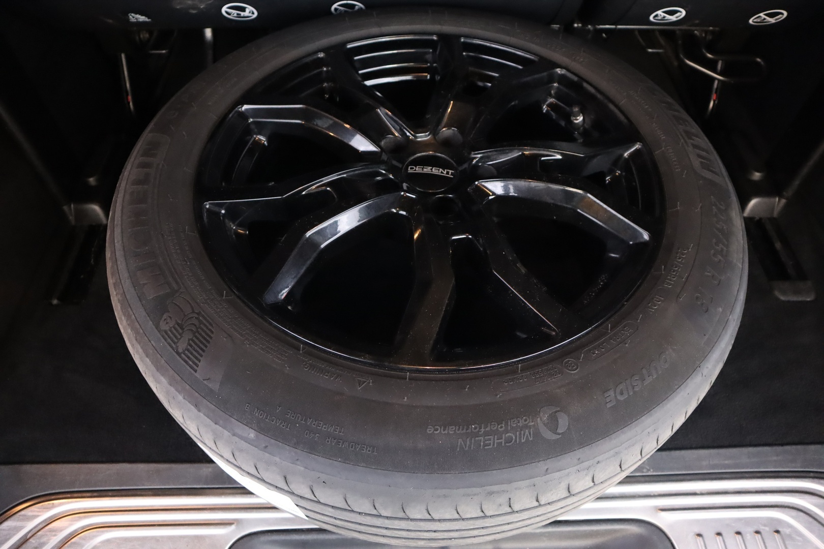 MERCEDES-BENZ V 2020