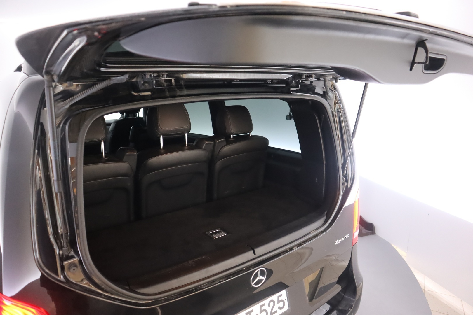 MERCEDES-BENZ V 2020