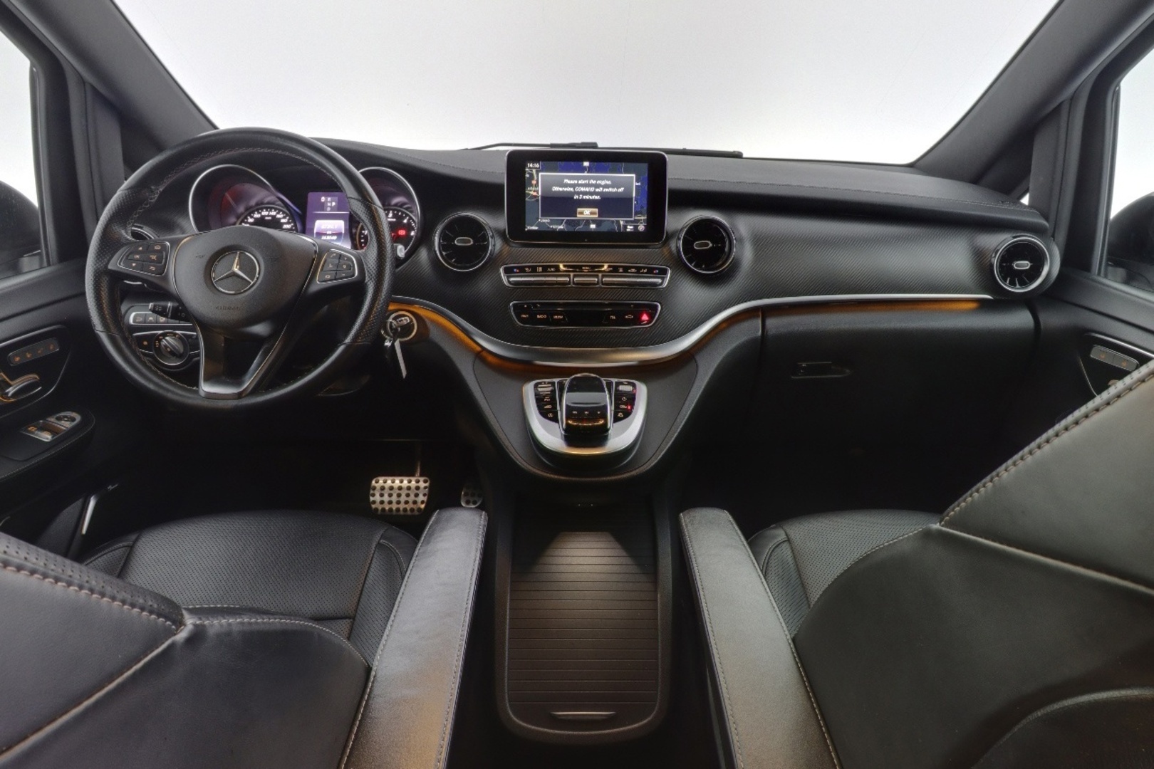 MERCEDES-BENZ V 2020