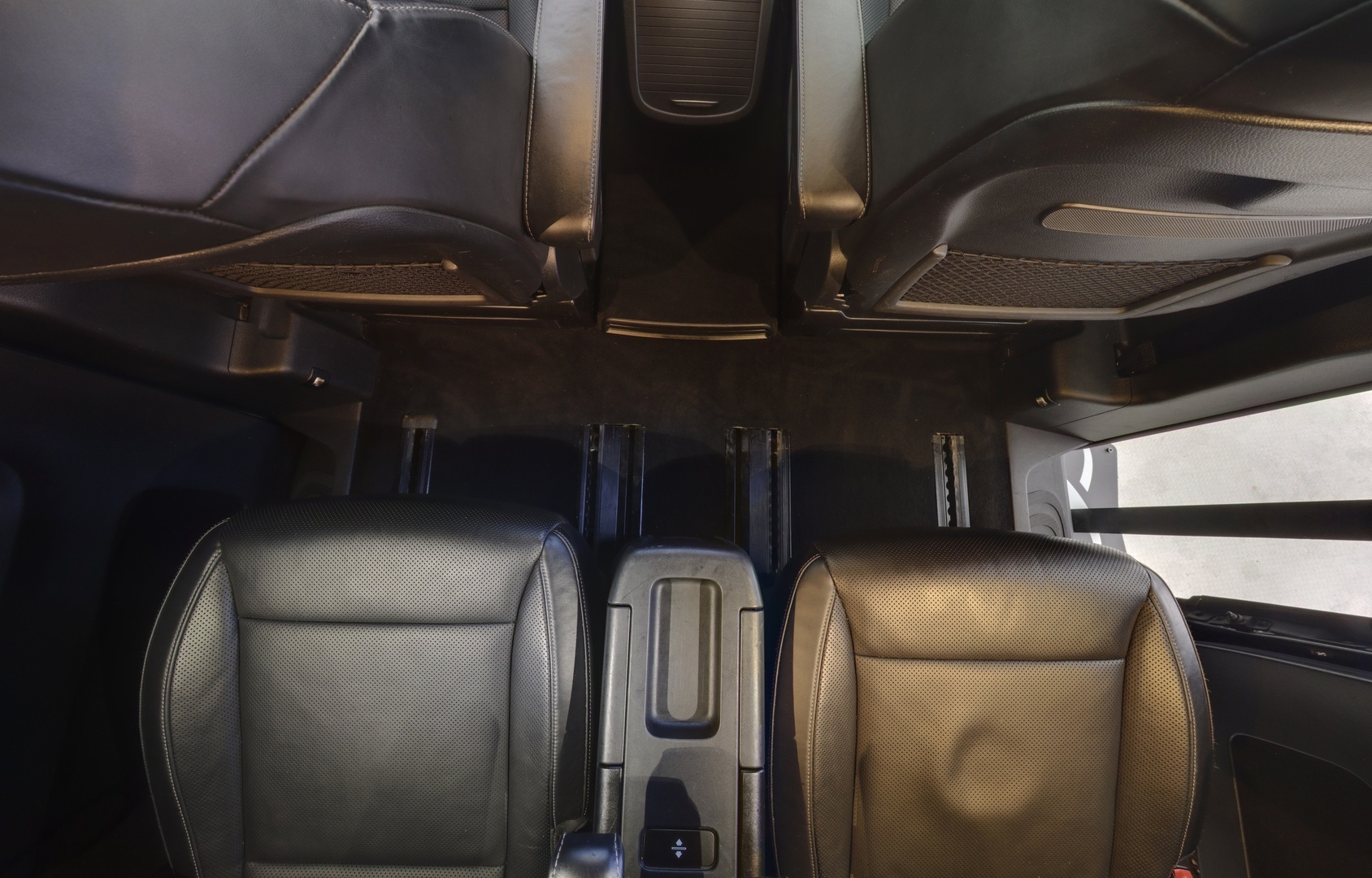 MERCEDES-BENZ V 2020