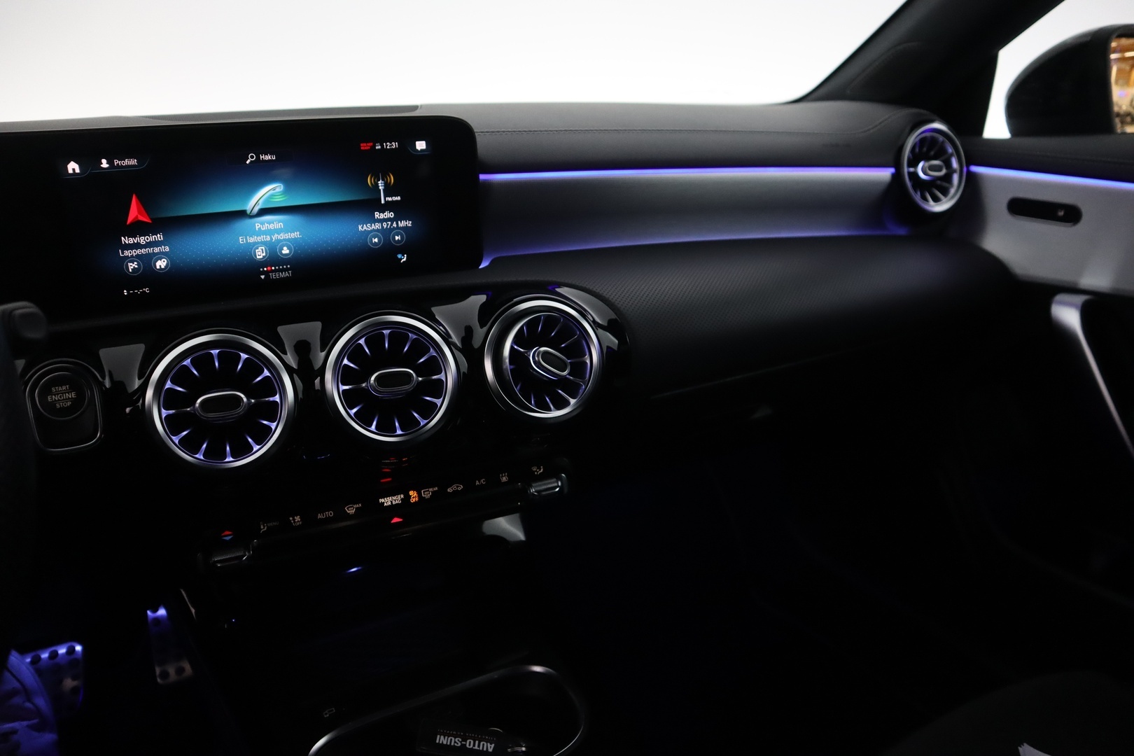 MERCEDES-BENZ CLA 2020