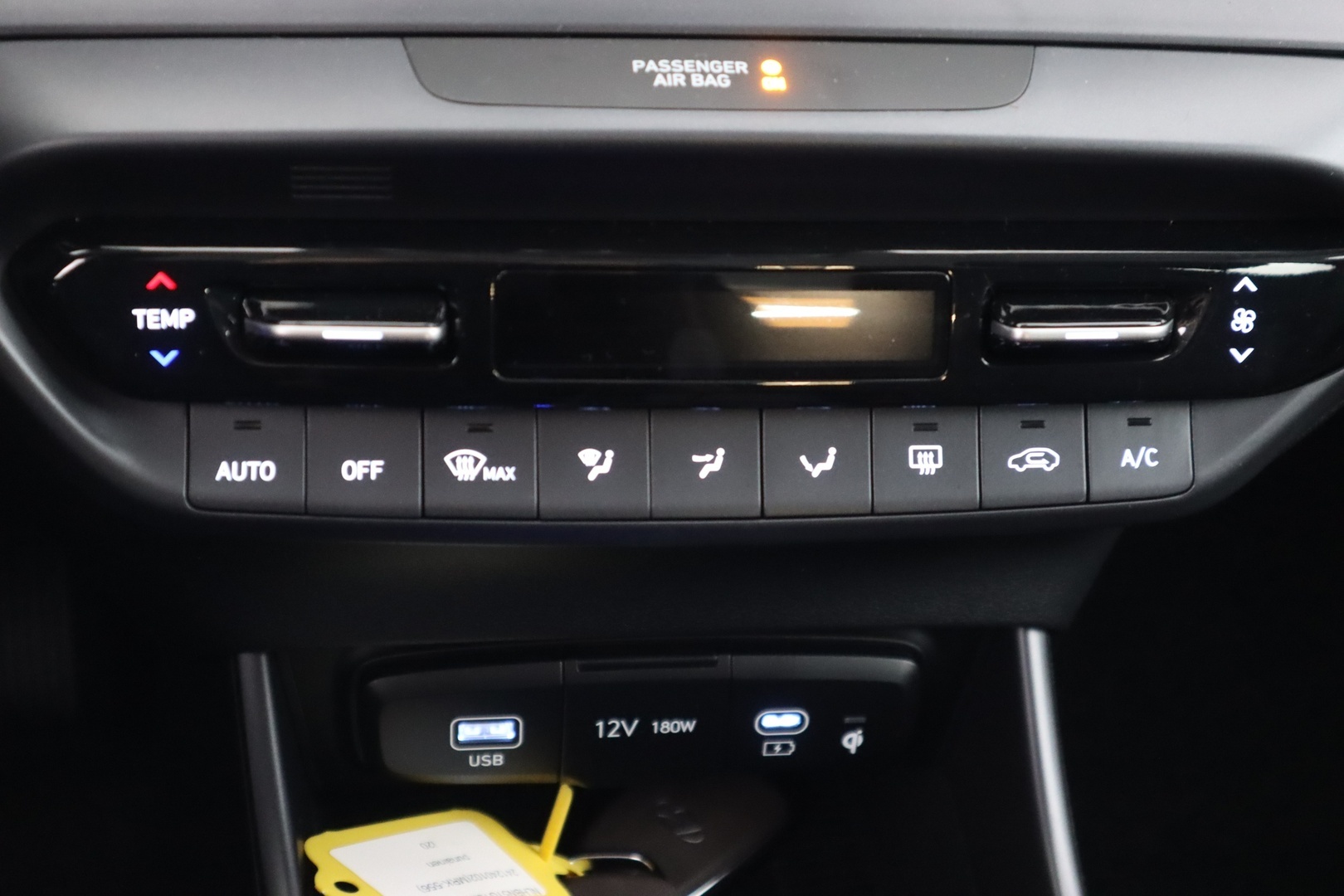 HYUNDAI i20 Hatchback 2025