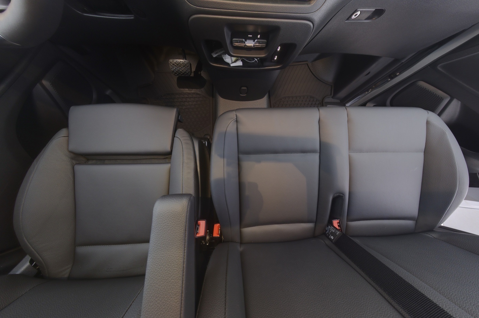 MERCEDES-BENZ Vito 2026