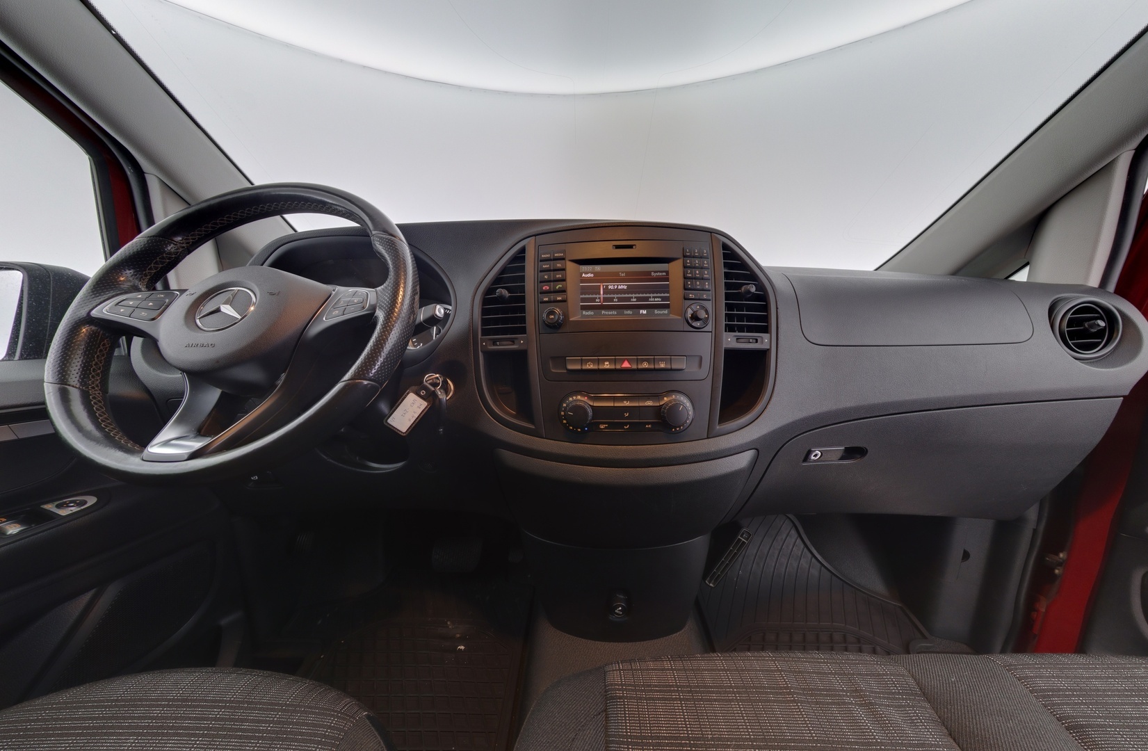 MERCEDES-BENZ Vito 2016