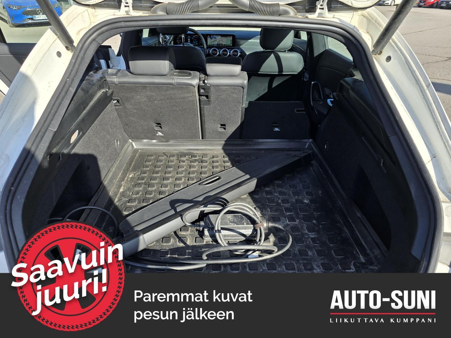 MERCEDES-BENZ CLA 2022